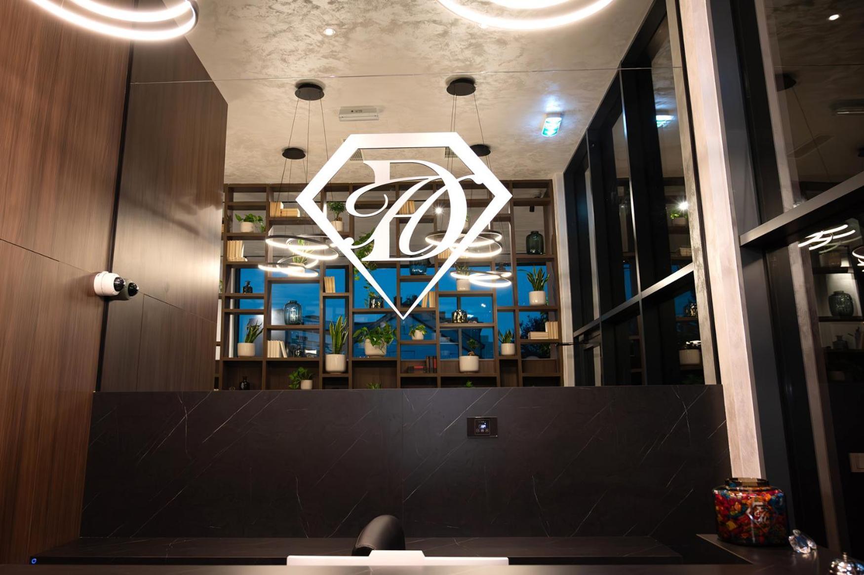 Diamond Hotel Zagreb Buitenkant foto
