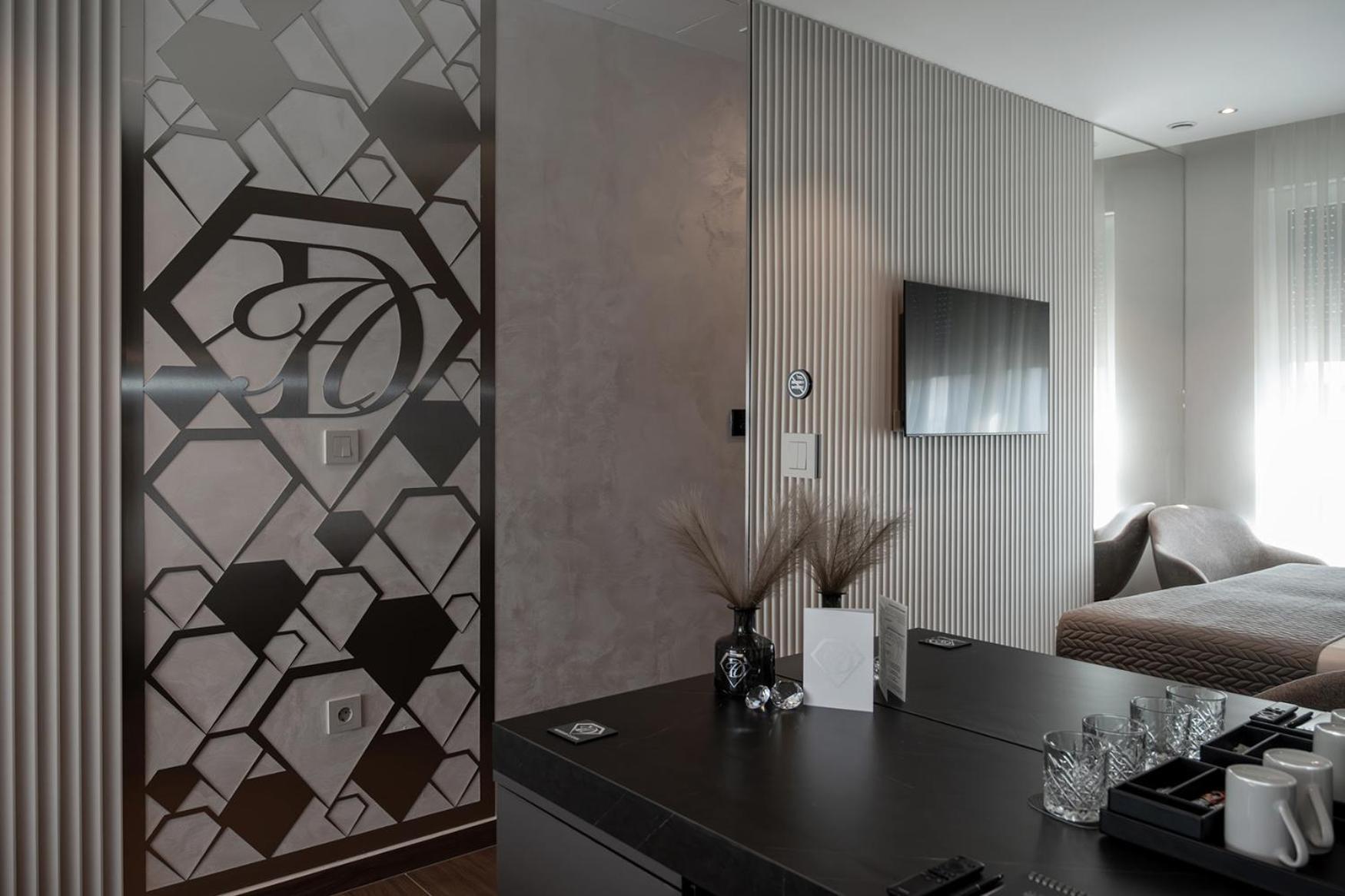 Diamond Hotel Zagreb Buitenkant foto