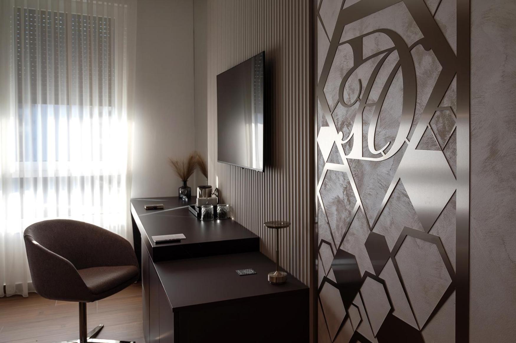 Diamond Hotel Zagreb Buitenkant foto
