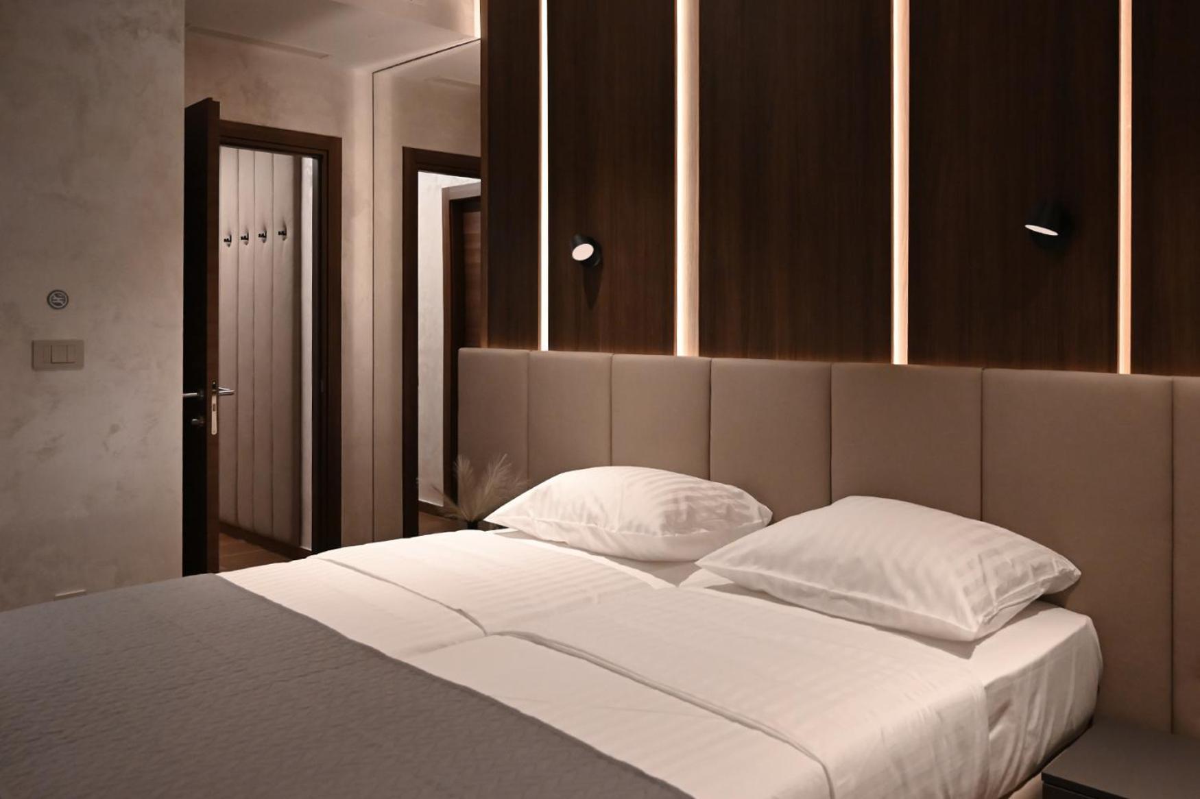 Diamond Hotel Zagreb Buitenkant foto